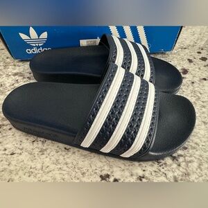 NIB Adidas Adilette Navy Blue‎ & White Slides Sandals Size 5